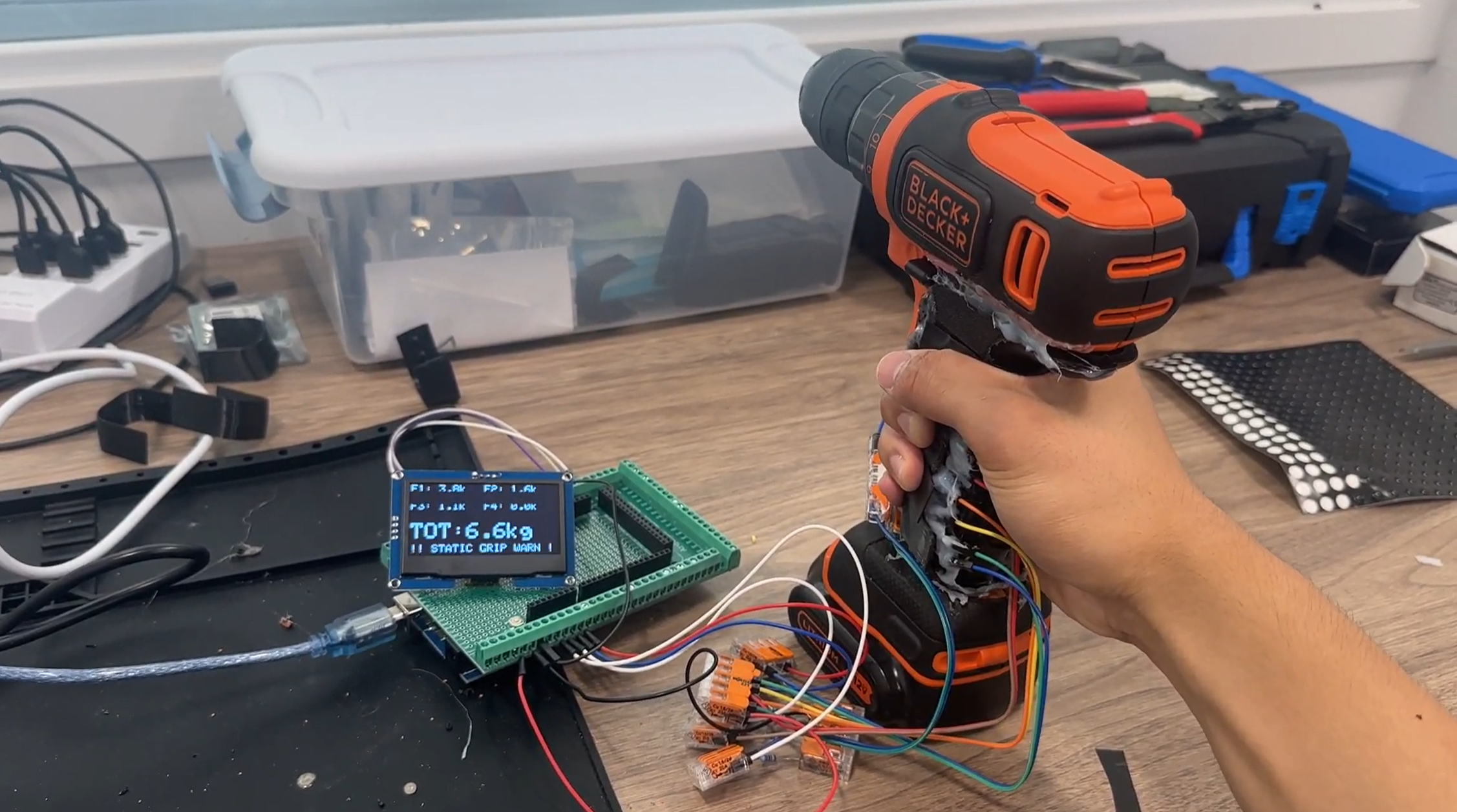 HAVS Grip Tracker prototype